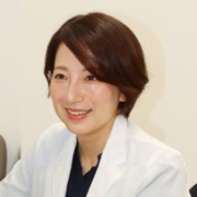 【お客様の声】ゆき形成・皮ふクリニック上本町　院長　金本侑子様